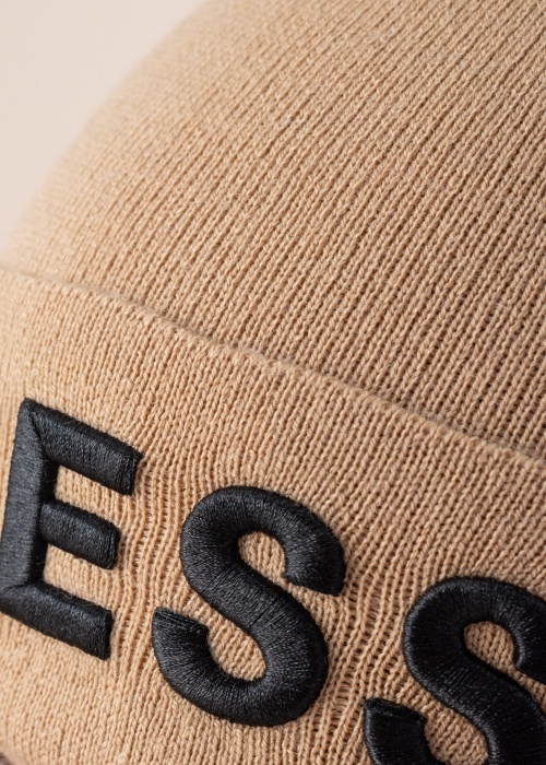 Guess ziemas cepure Maxi Logotips