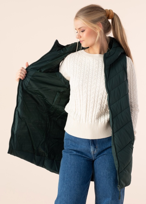 Diverse veste Meranu