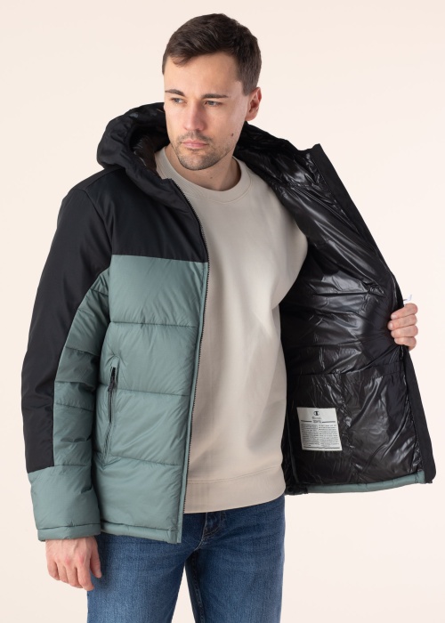 Champion Ziemas virsjaka