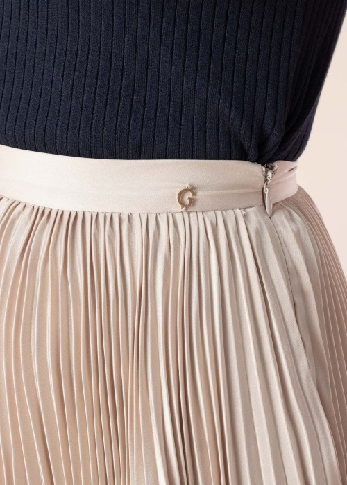 Guess svingi svārki Leslie