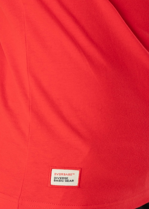 Футболка Tee 15 Diverse