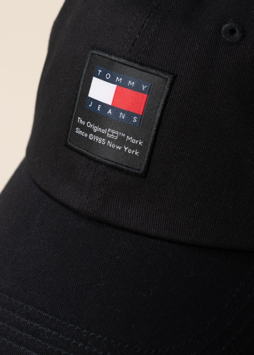 Кепка Modern Tommy Jeans