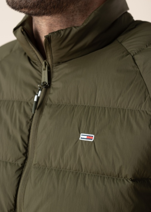 Tommy Jeans pavasara-rudens dūnu virsjaka Essential