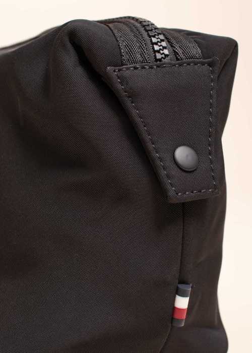 Tommy Hilfiger higienas piederumu Skyline