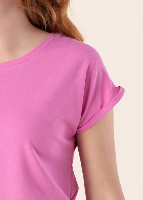 Футболка Pamila b.young