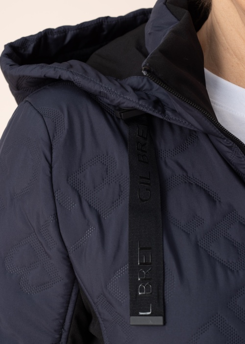 Gil Bret pavasara-rudens virsjaka Dina