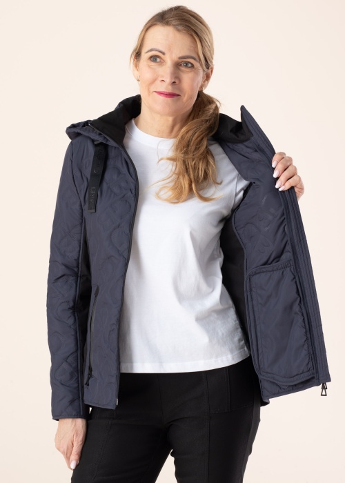 Gil Bret pavasara-rudens virsjaka Dina