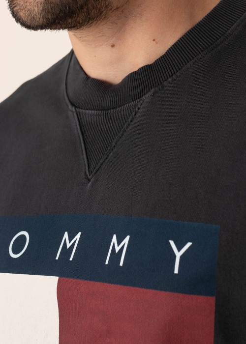 Tommy Jeans džemperis Tjm Rlx Big Flag Cneck Ext