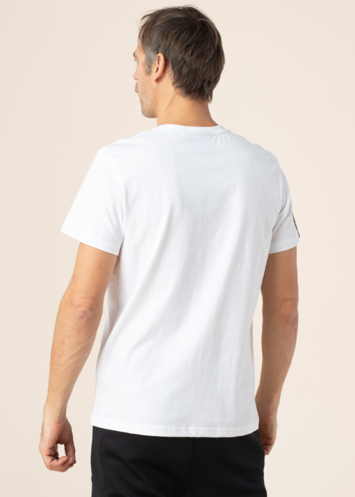 Футболка Diverse