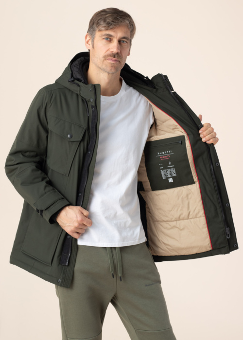 Зимняя парка Bugatti