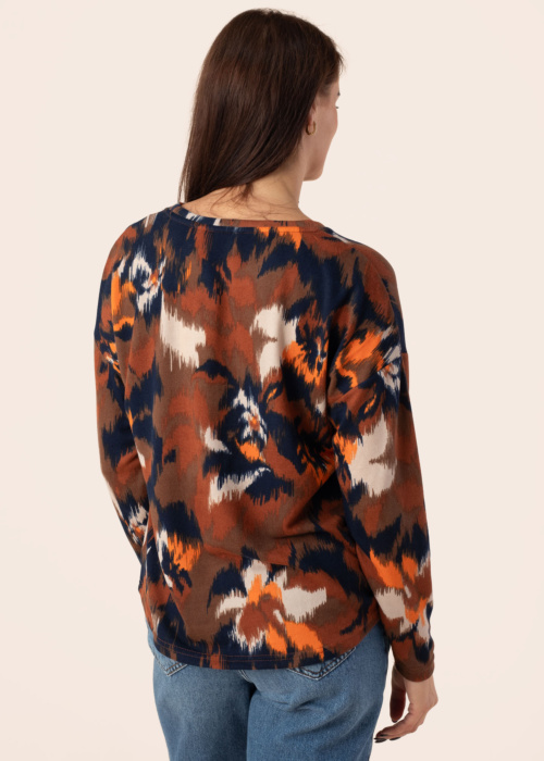 b.young blūze Pieta