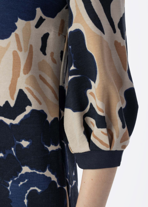 Betty Barclay kleita