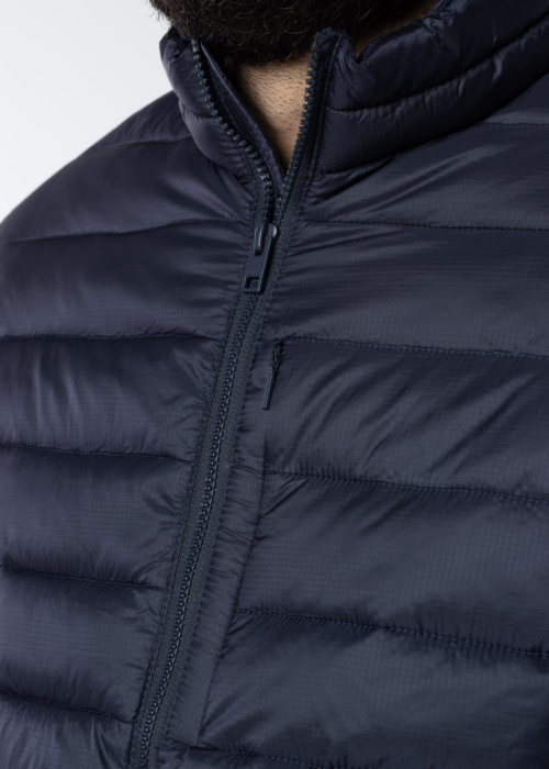 Jack & Jones pavasara-rudens virsjaka Cave