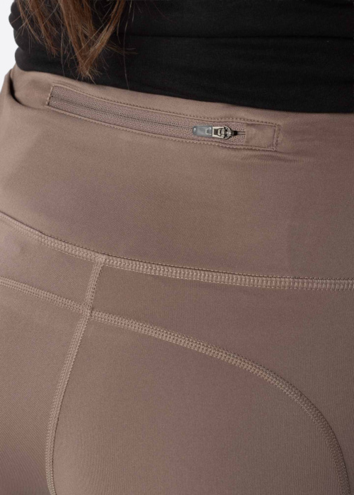 Nike skriešanas legingi