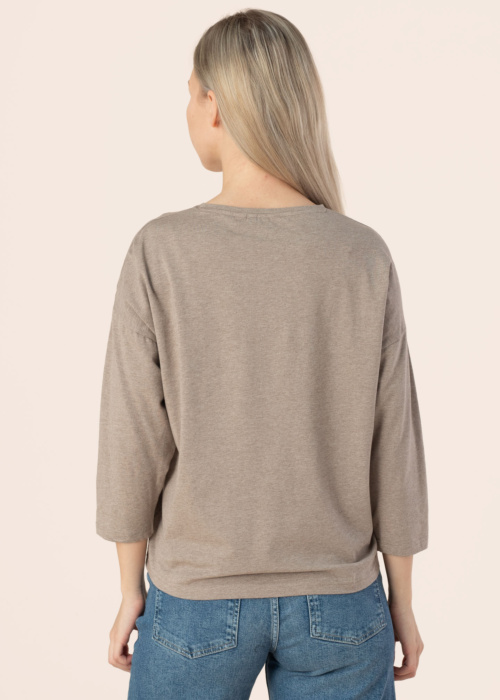 Футболка Pamila b.young