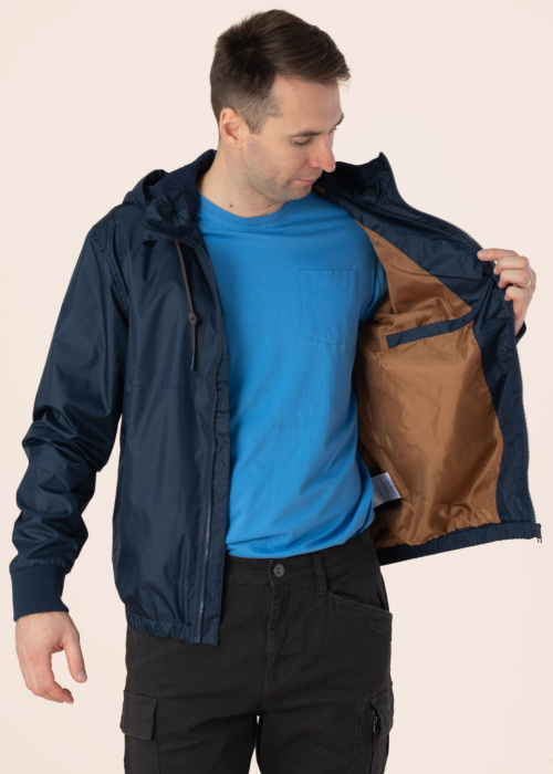 Blend pavasara-rudens virsjaka Edie