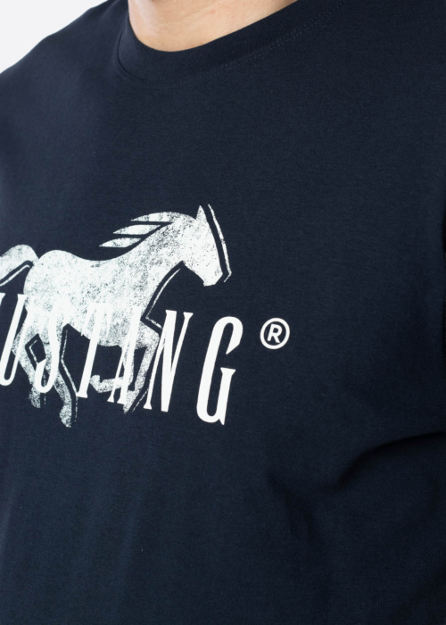 Футболка Mustang