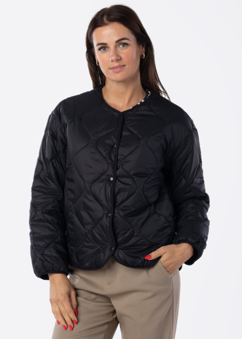 Весенне-осенняя куртка Dune Vila