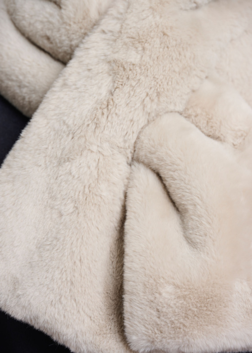 Rino & Pelle šalle Stip