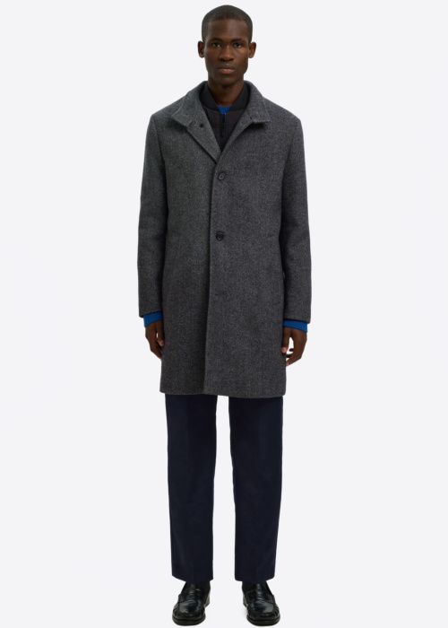 Selected mētelis Rainar