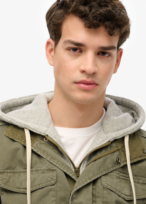 Весенне-осенняя куртка SuperDry