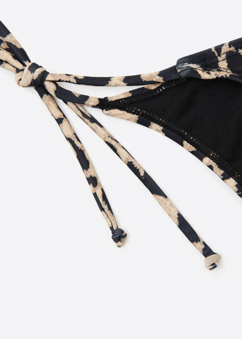 Diverse bikini biksītes Tri B 263