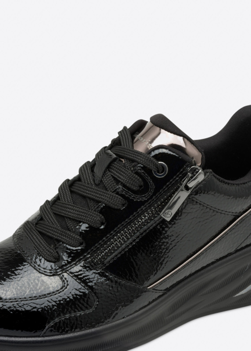 Кроссовки Tamaris