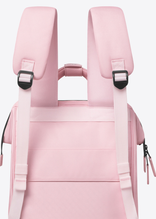 Cabaia mugursoma Ouidahm