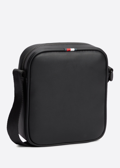 Tommy Hilfiger rokassoma Foundation