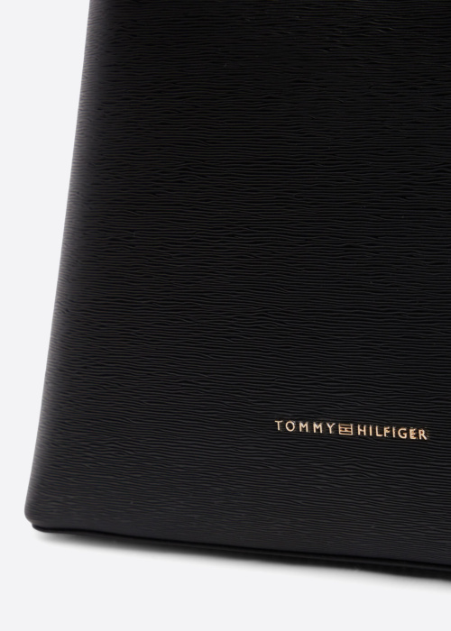 Tommy Hilfiger rokassoma Modern