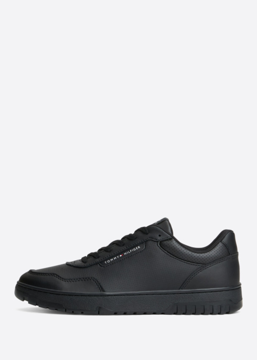 Tommy Hilfiger kedas Basket Core