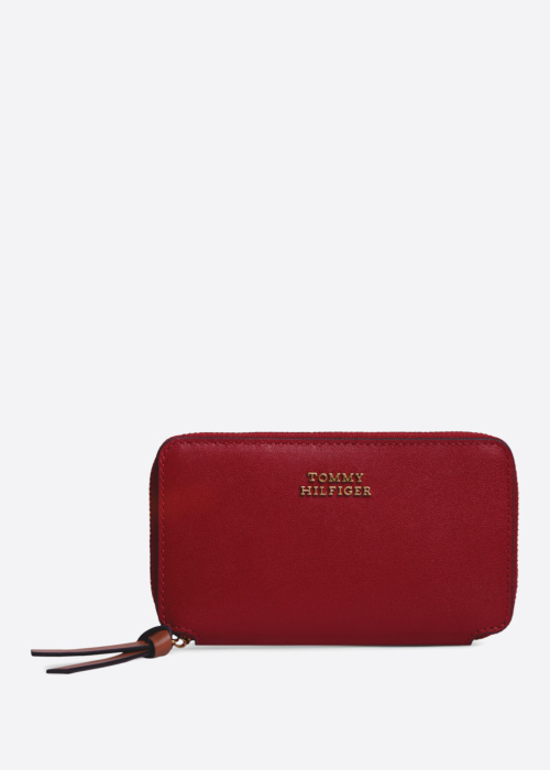 Tommy Hilfiger naudas maks