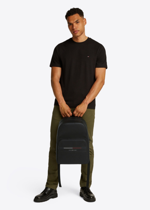 Tommy Hilfiger mugursoma Foundation