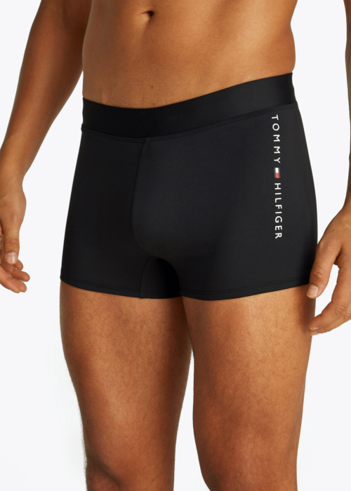 Tommy Hilfiger peldbikses