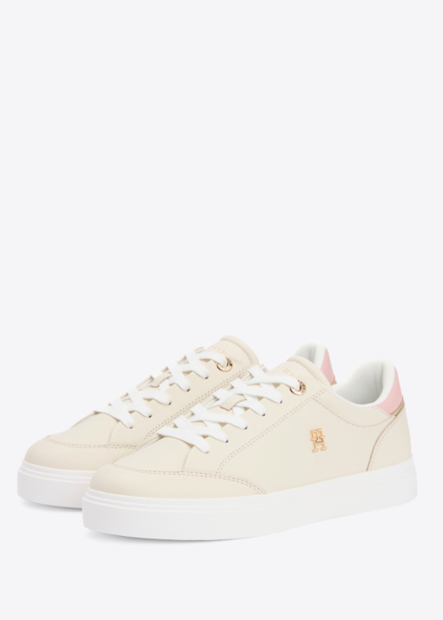 Tommy Hilfiger kedas Chic