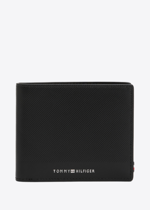 Tommy Hilfiger naudas maks Foundation