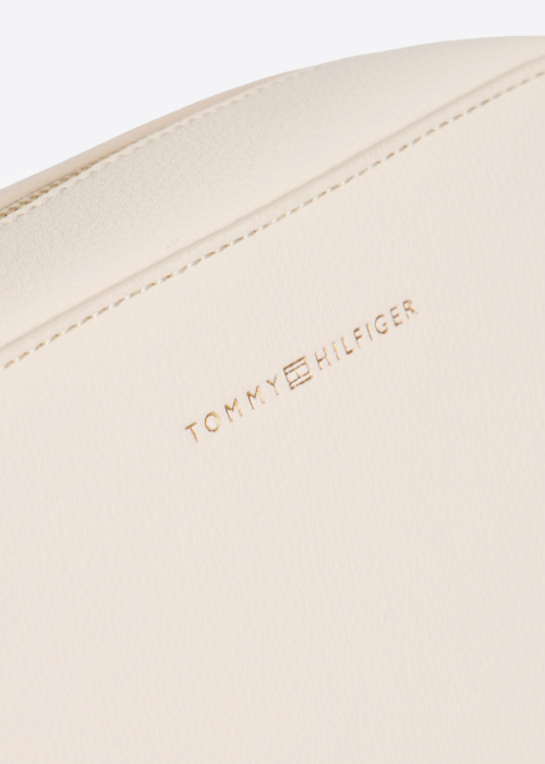 Tommy Hilfiger rokassoma Logotips