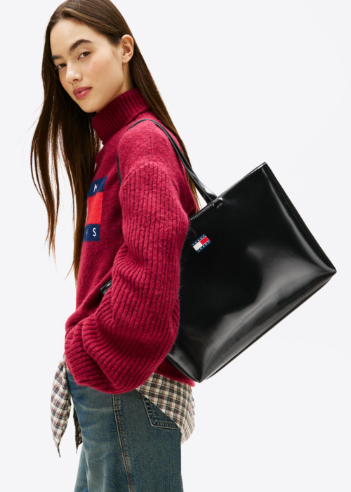 Tommy Jeans rokassoma