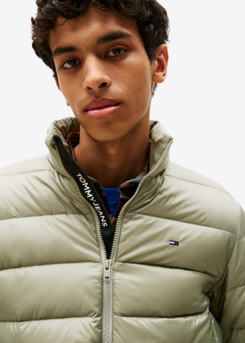 Tommy Jeans pavasara-rudens dūnu virsjaka