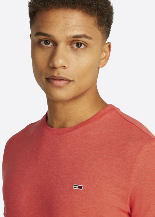 Футболка Tommy Jeans