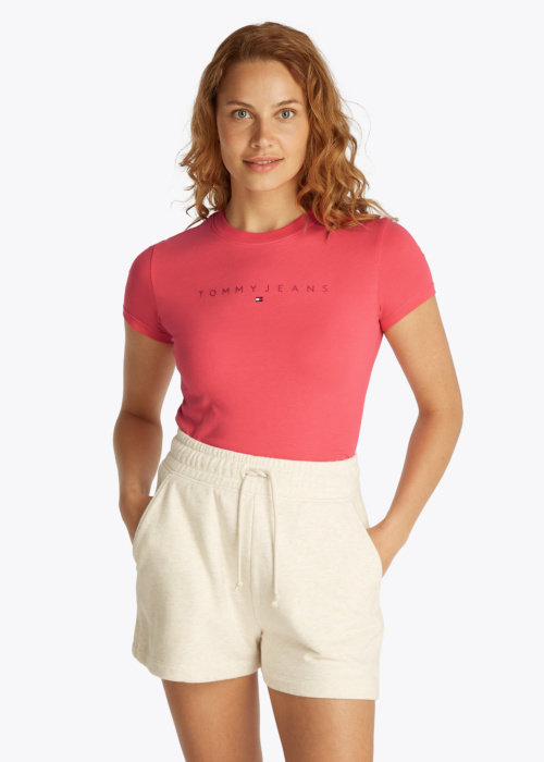 Футболка Tommy Jeans