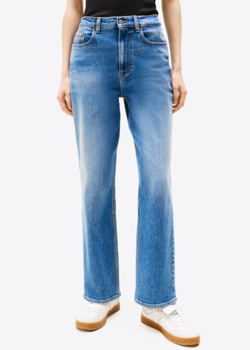 Джинсы Tommy Jeans