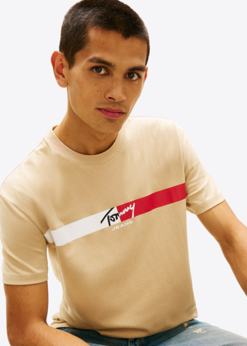 Футболка Tommy Jeans