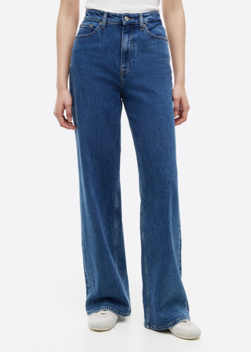Джинсы Tommy Jeans