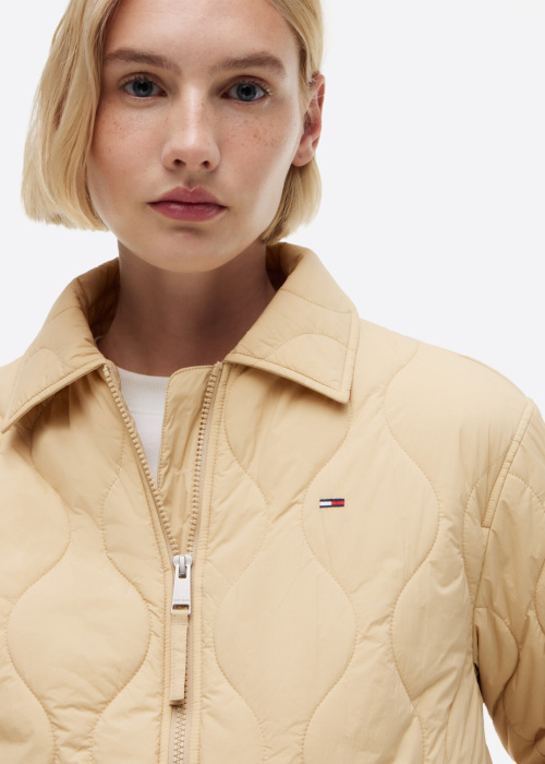 Tommy Jeans stepeta pavasara-rudens virsjaka