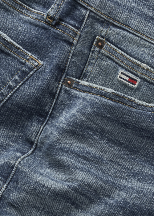 Джинсы Tommy Jeans