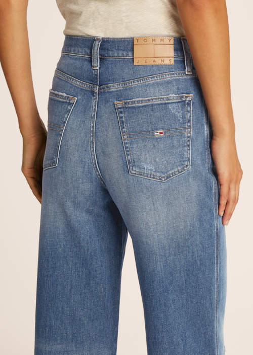 Джинсы Tommy Jeans