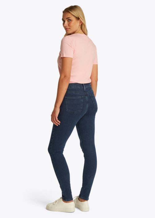 Джинсы Tommy Jeans