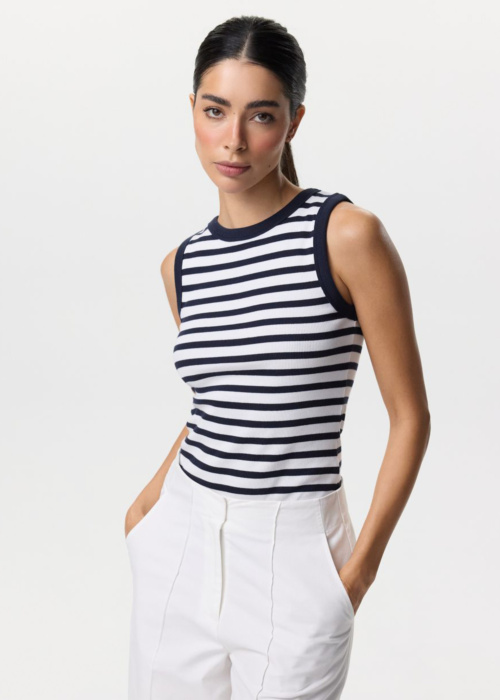 Diverse tops Cher 263 B