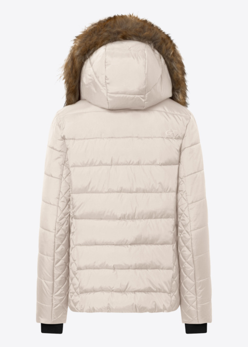 Five Seasons Ziemas virsjaka Vega